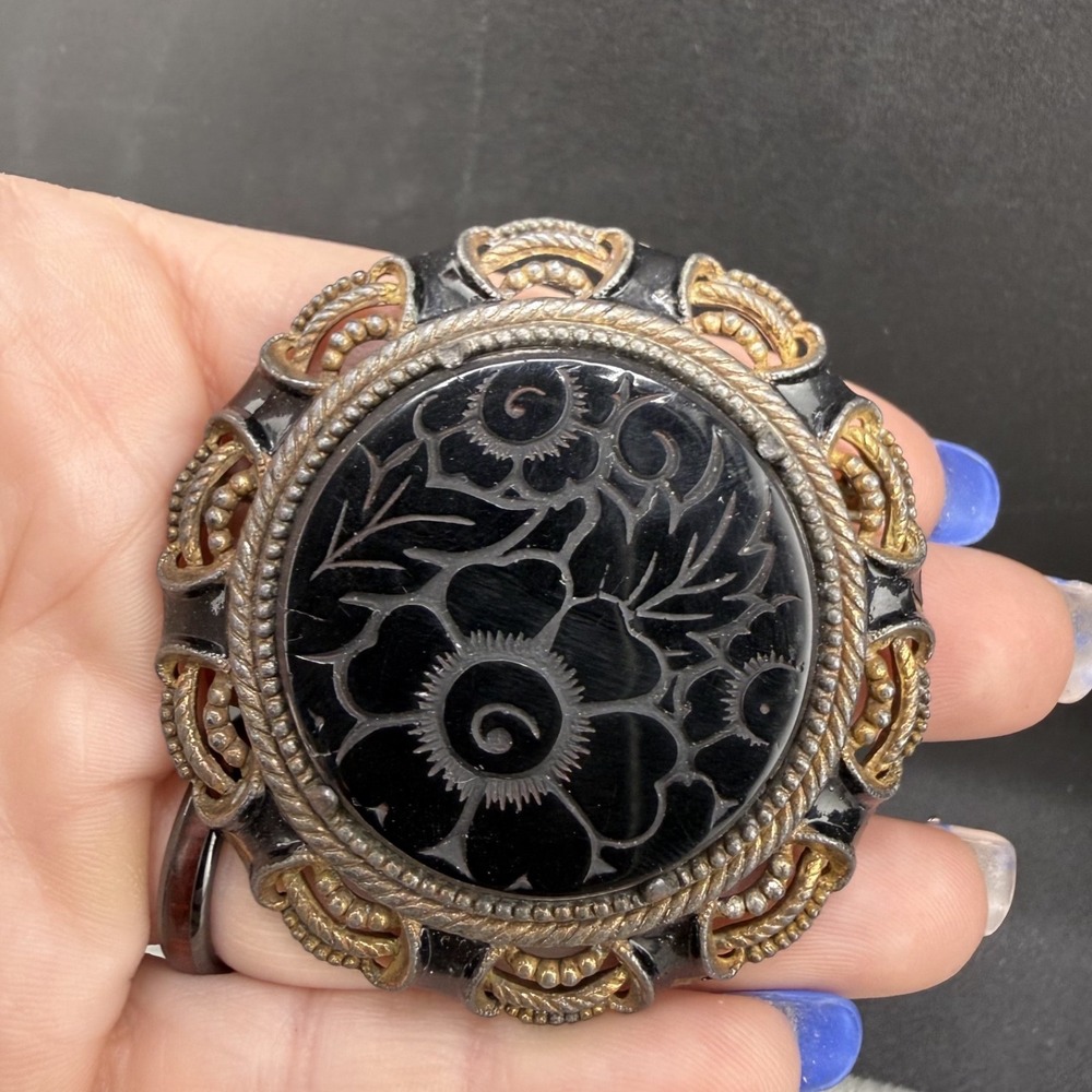 Vintage Art Deco Brooch Black Molded Glass Pot Metal Gold Tone Carved Flower